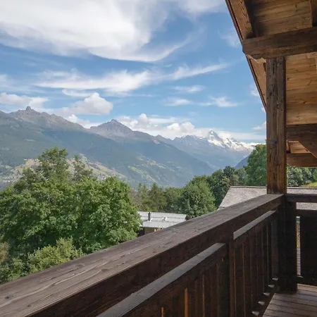 Base Camp Cosy 4 Personnes شاليه ليه كولون