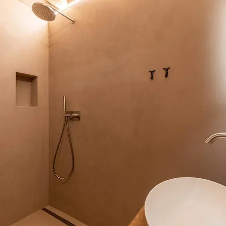 Base Camp Cosy 4 Personnes 莱莫斯